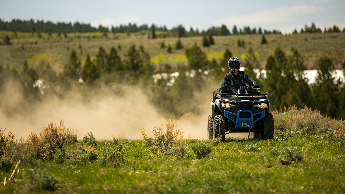 Enjoy worry-free riding on a new Model Year 2022 or 2023 Alterra 600 ATV with a free* 12-month extended warranty, on top of our standard 12-month factory warranty now through 19 septembre 2023.